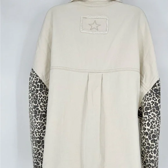 POL Cream Leopard Print Blouse - Picture 2 of 7